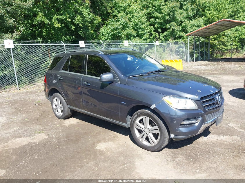Vin: 4jgda2eb3ca037591, lot: 46247879, mercedes-benz ml 350 bluetec 4matic 2012 img_1
