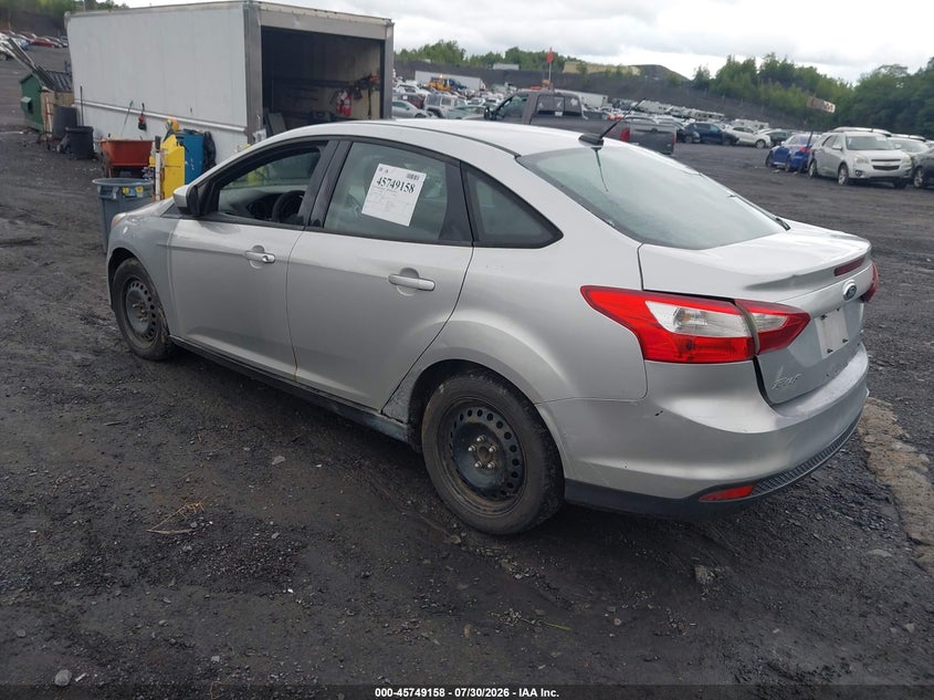 Vin: 1fahp3f25cl385346, lot: 46247880, ford focus se 20123