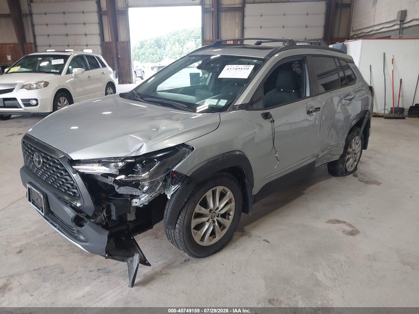 2022 TOYOTA COROLLA CROSS auction photo 2