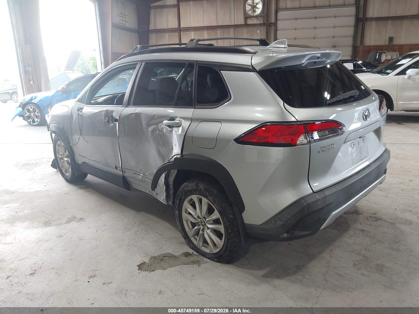 2022 TOYOTA COROLLA CROSS auction photo 3