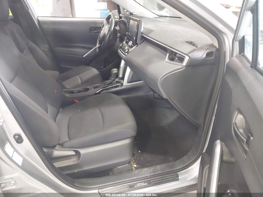 2022 TOYOTA COROLLA CROSS auction photo 5