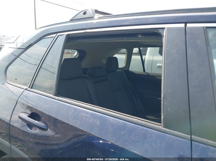 TOYOTA RAV4 HYBRID - zdjęcie 19