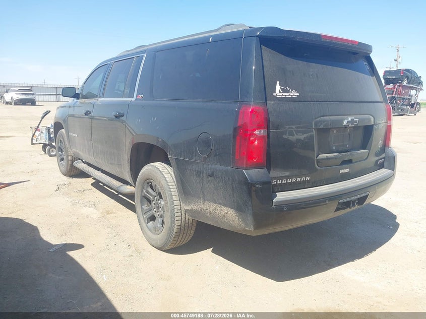 CHEVROLET SUBURBAN - zdjęcie 3