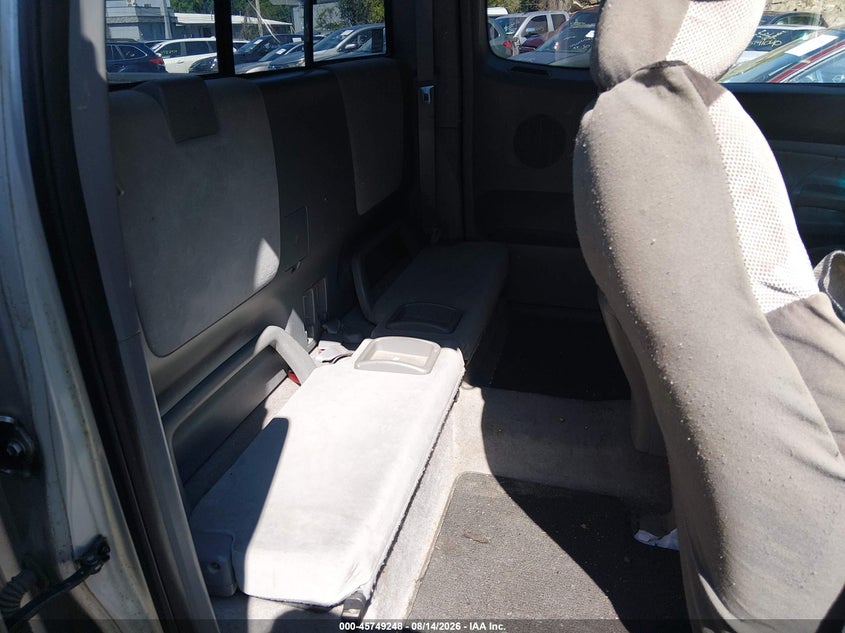 2005 TOYOTA TACOMA auction photo 8