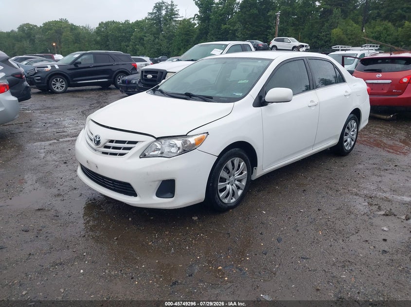 Vin: 2t1bu4ee9dc948580, lot: 46248019, toyota corolla le 20132