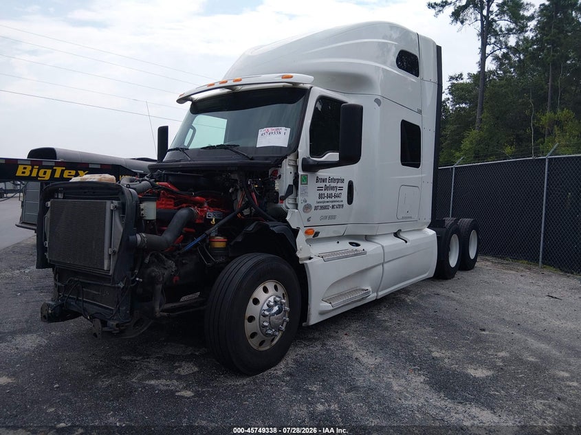 2020 INTERNATIONAL LT auction photo 2