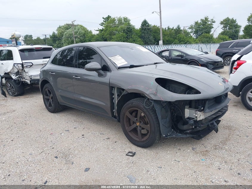 PORSCHE MACAN - zdjęcie 1