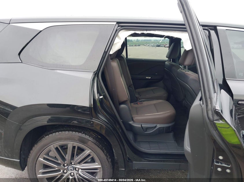 2026 LEXUS TX auction photo 8