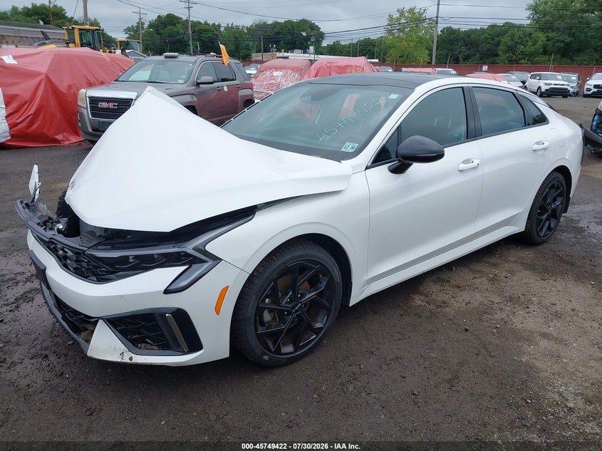 2026 KIA K5 auction photo 2