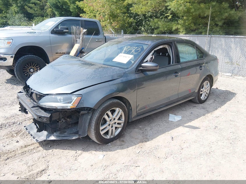 2018 VOLKSWAGEN JETTA auction photo 2