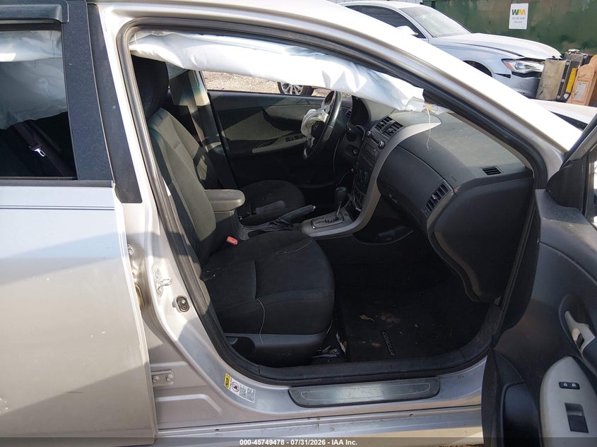 2010 TOYOTA COROLLA auction photo 5