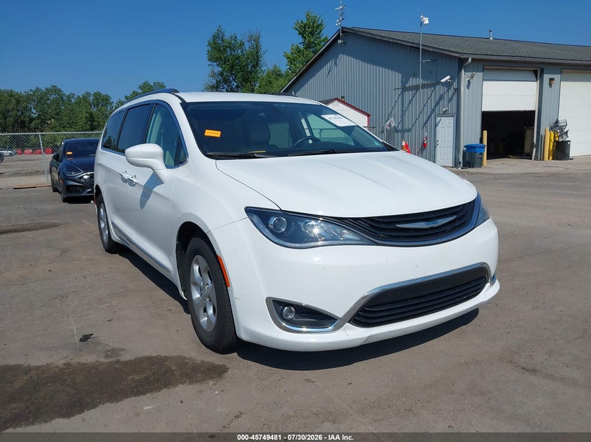 Vin: 2c4rc1l76jr175700, lot: 46248203, chrysler pacifica hybrid touring l 2018 img_1