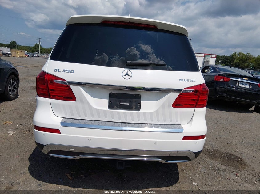2016 MERCEDES-BENZ GL 350 BLUETEC 4MATIC · Фото 16