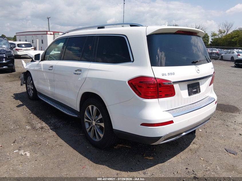 2016 MERCEDES-BENZ GL 350 BLUETEC 4MATIC · Фото 3