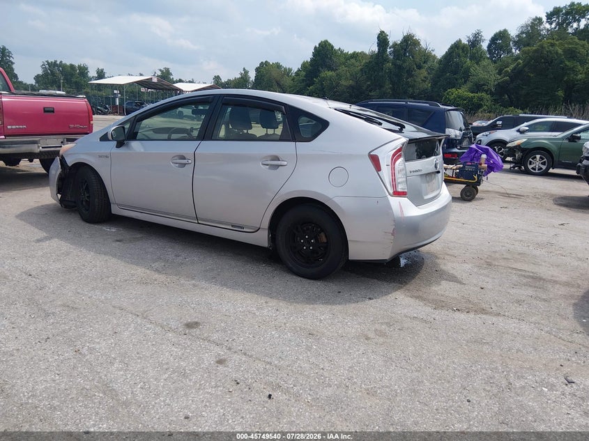 Vin: jtdkn3du8d5573195, lot: 46248262, toyota prius two 20133
