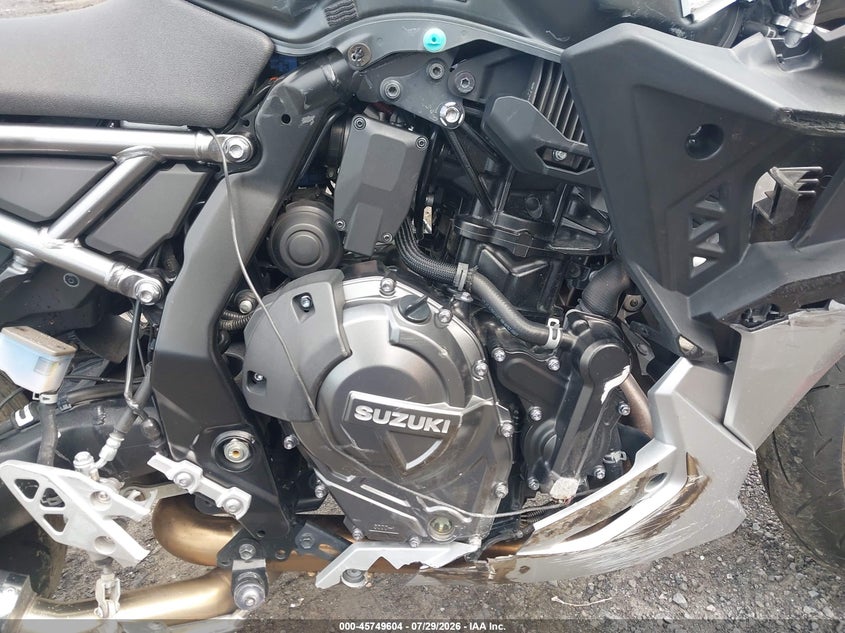 2024 SUZUKI GSX800 auction photo 8