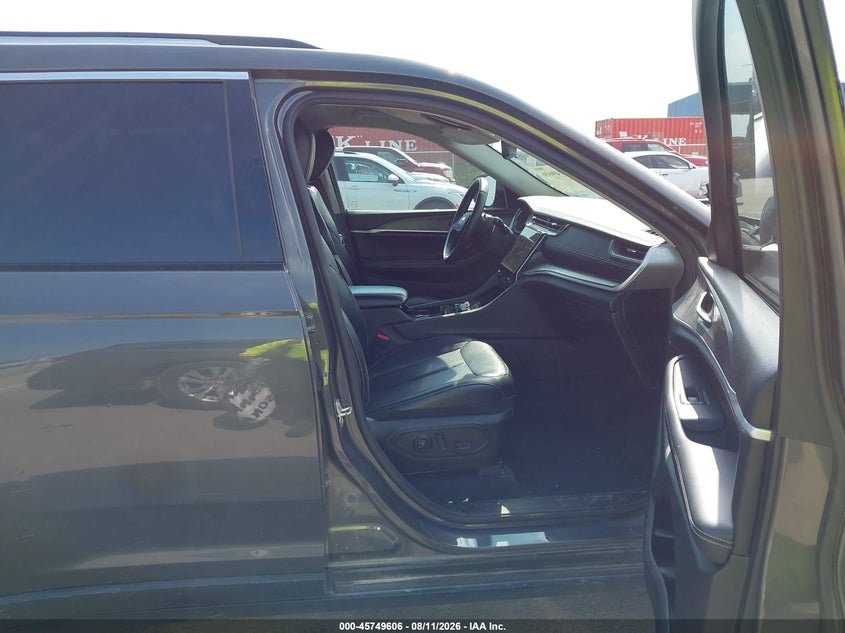 2021 JEEP GRAND CHEROKEE L auction photo 5