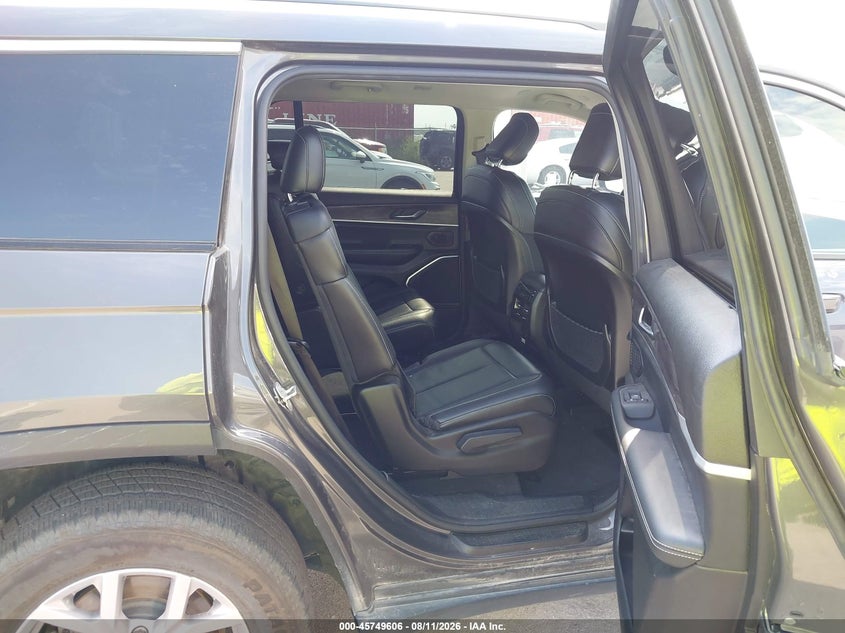 2021 JEEP GRAND CHEROKEE L auction photo 8
