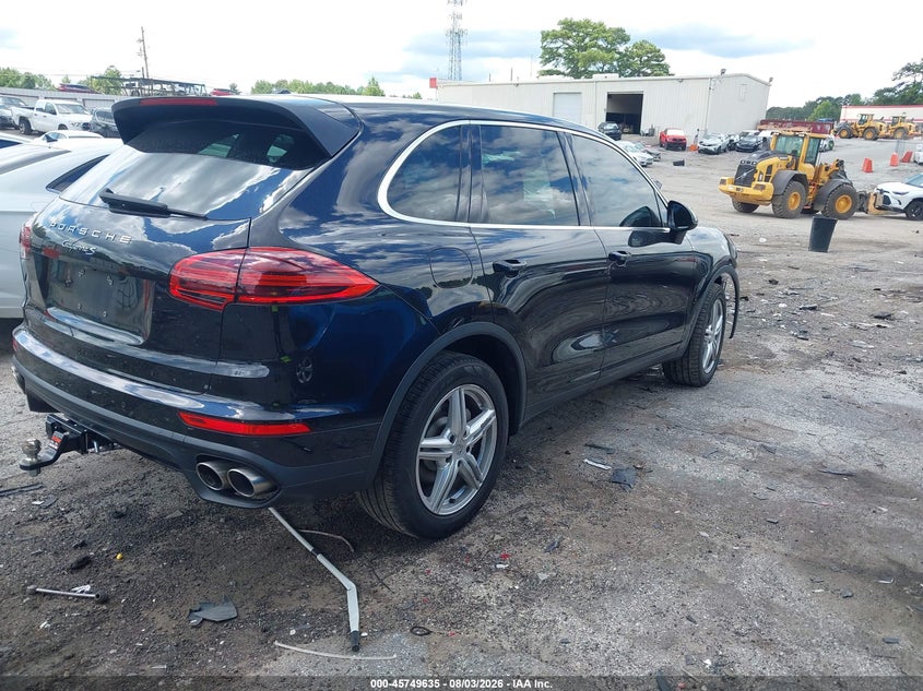2015 PORSCHE CAYENNE auction photo 4