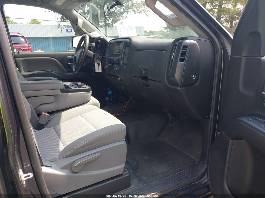2015 CHEVROLET SILVERADO 2500HD BUILT AFTER AUG 14 auction photo 5