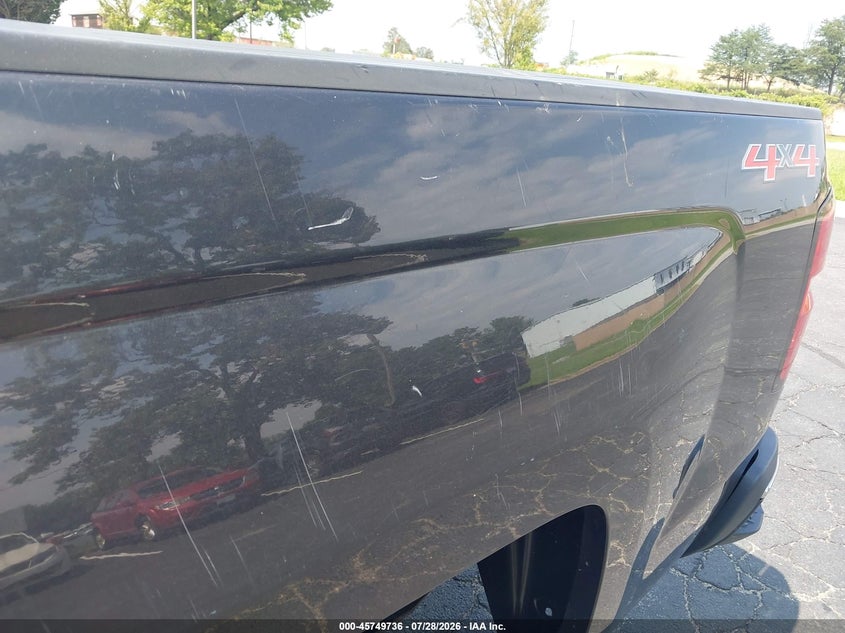 2015 CHEVROLET SILVERADO 2500HD BUILT AFTER AUG 14 auction photo 6