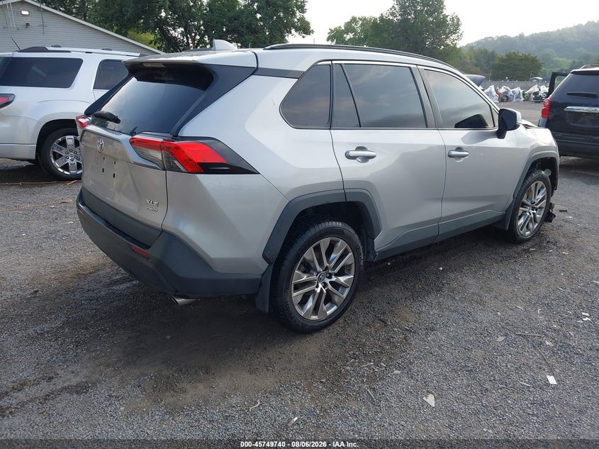 Vin: 2t3a1rfv4kw070317, lot: 46248461, toyota rav4 xle premium 20194