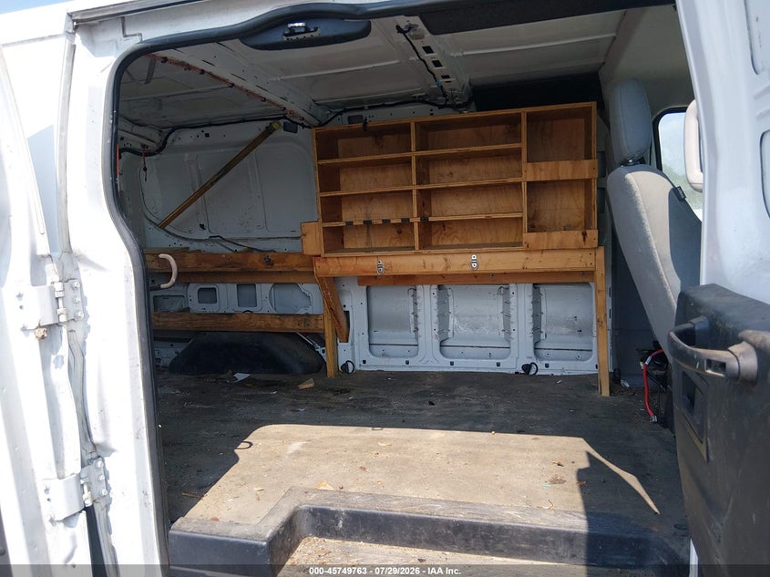 2015 FORD TRANSIT-250 auction photo 8