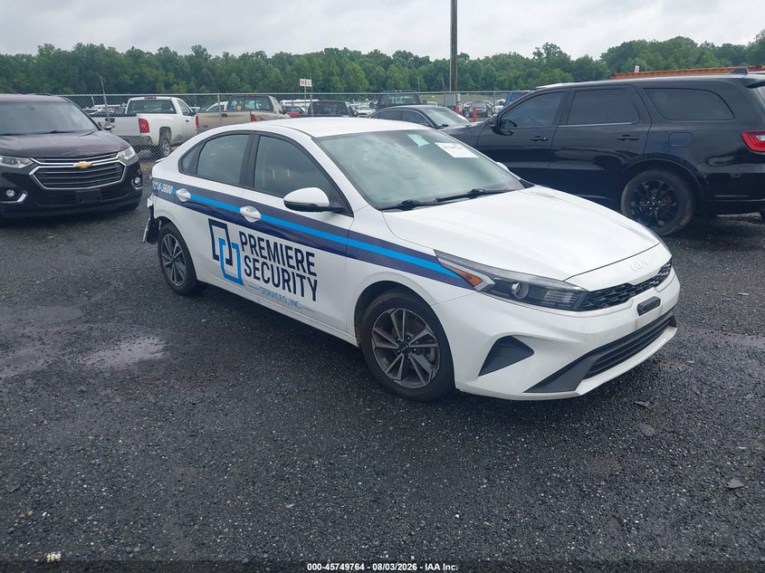 Vin: 3kpf24ad7pe594844, lot: 46248486, kia forte lxs 2023 img_1
