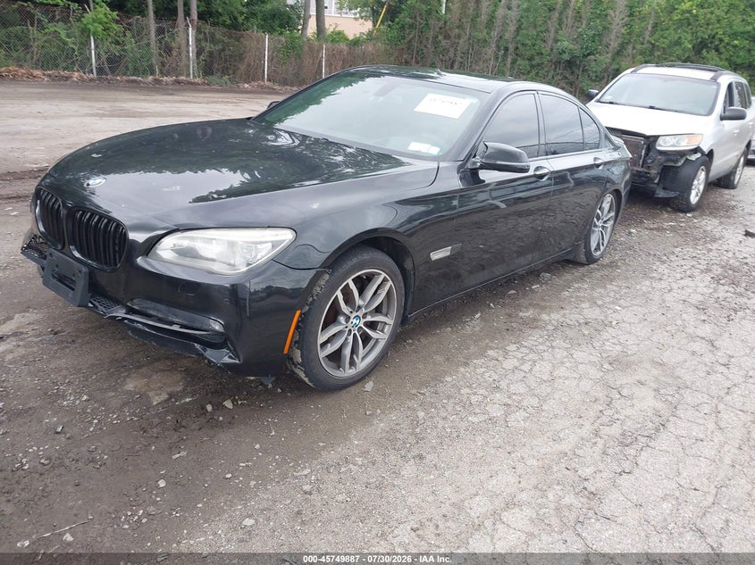 2014 BMW 750I auction photo 2