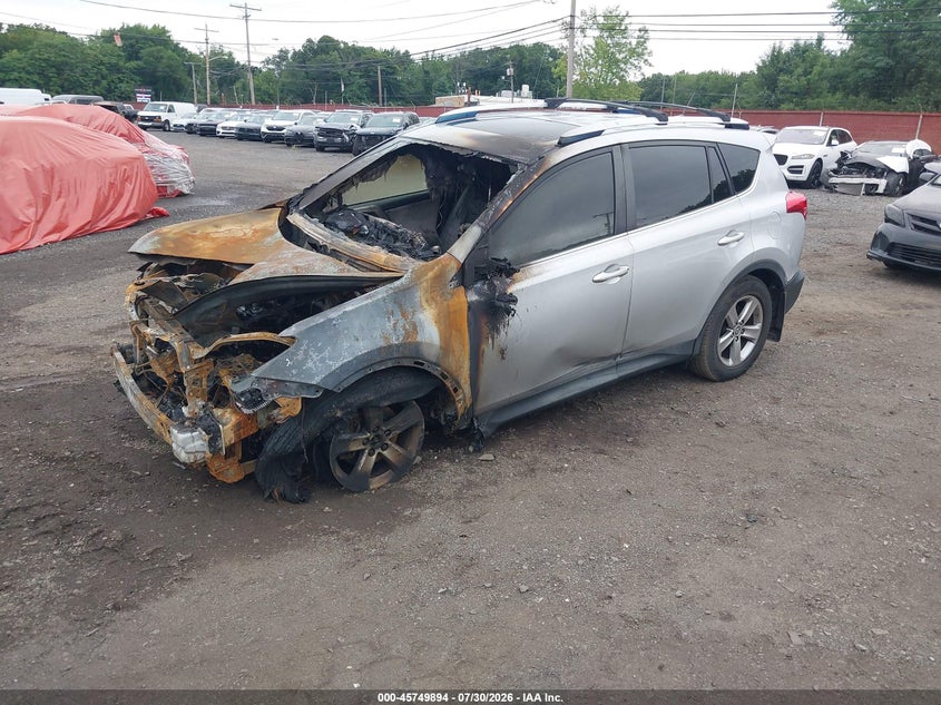 2015 TOYOTA RAV4 auction photo 2
