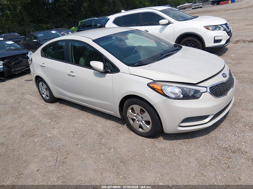 Vin: knafk4a62f5379574, lot: 46248670, kia forte lx 2015 img_1