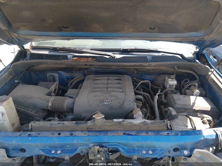 TOYOTA TUNDRA - zdjęcie 10