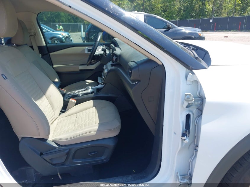 2021 FORD EXPLORER auction photo 5