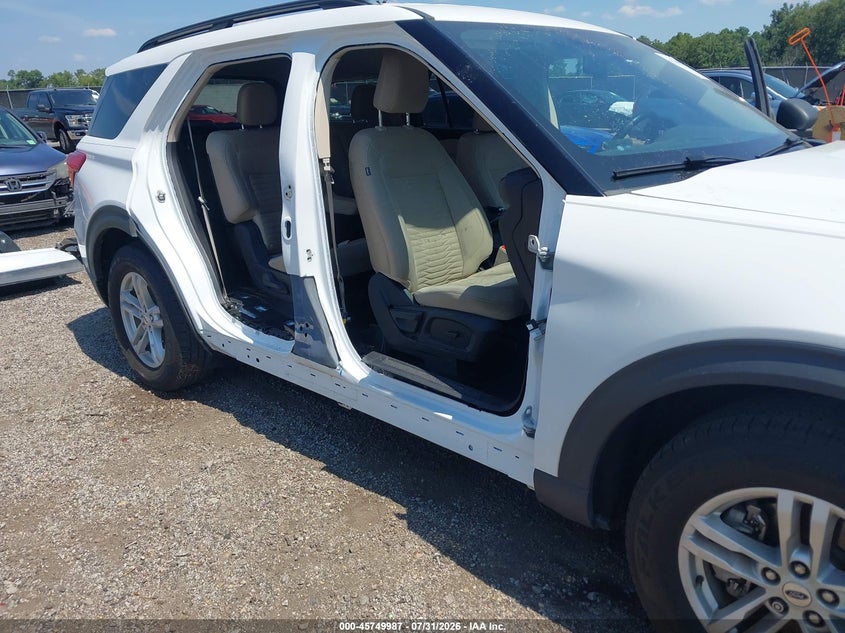 2021 FORD EXPLORER auction photo 6
