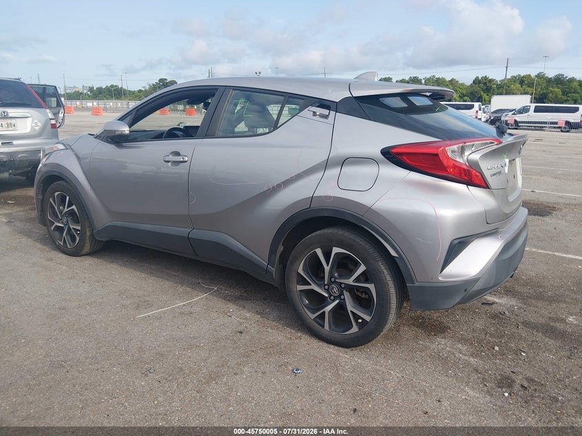 2019 TOYOTA C-HR auction photo 3