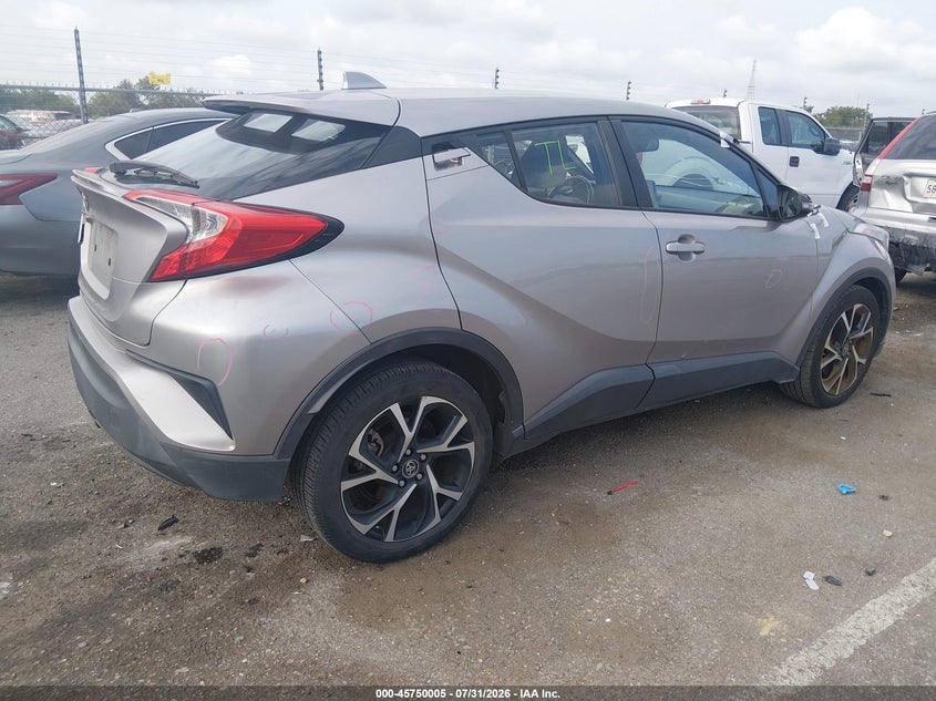 2019 TOYOTA C-HR auction photo 4