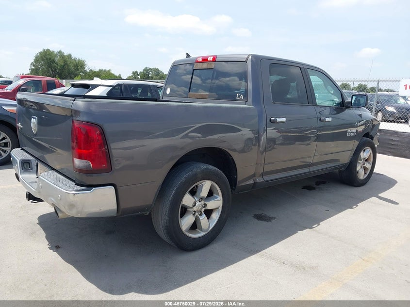 2018 RAM 1500 auction photo 4