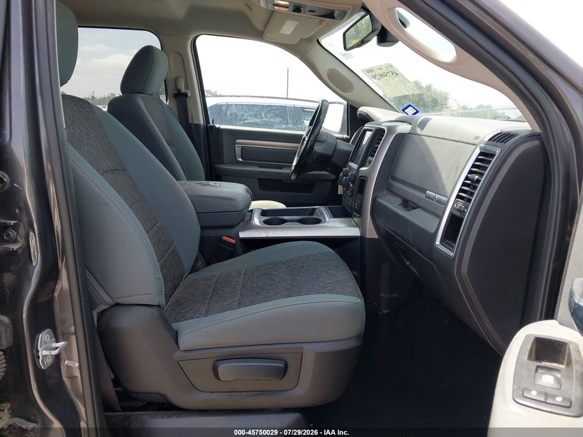 2018 RAM 1500 auction photo 5