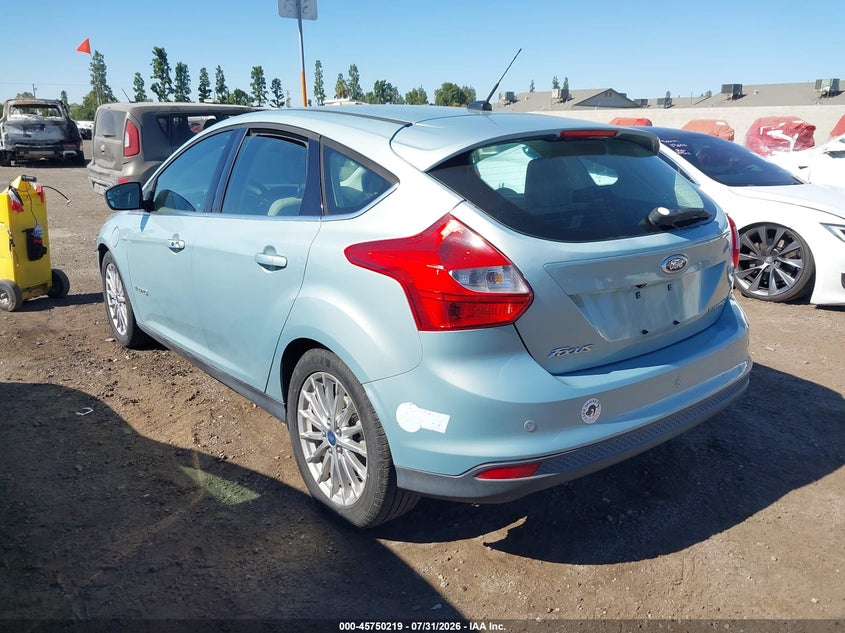 Vin: 1fadp3r45dl125977, lot: 46248941, ford focus electric 20133