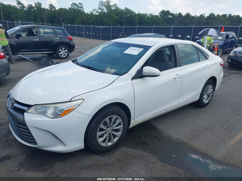 Vin: 4t1bf1fk1hu362800, lot: 46248968, toyota camry le 20172