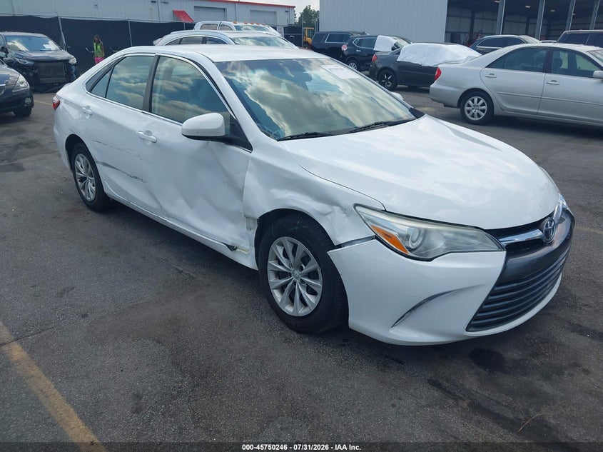 2017 TOYOTA CAMRY auction photo 1