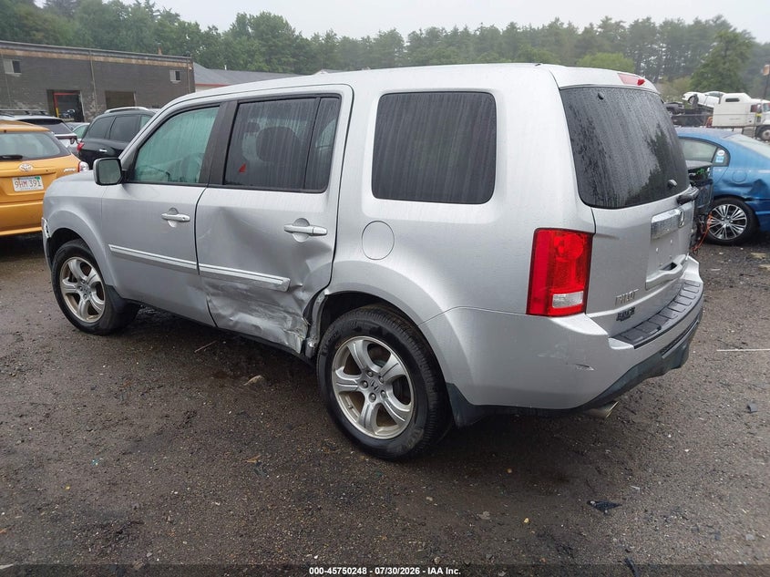 Vin: 5fnyf4h5xfb045529, lot: 46248972, honda pilot ex-l 20153