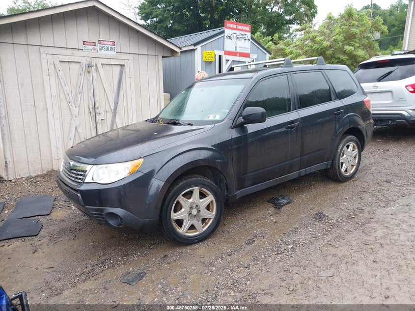 2009 SUBARU FORESTER auction photo 2