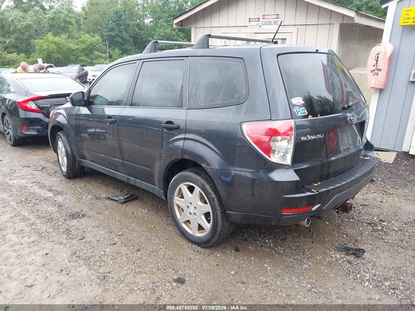 2009 SUBARU FORESTER auction photo 3