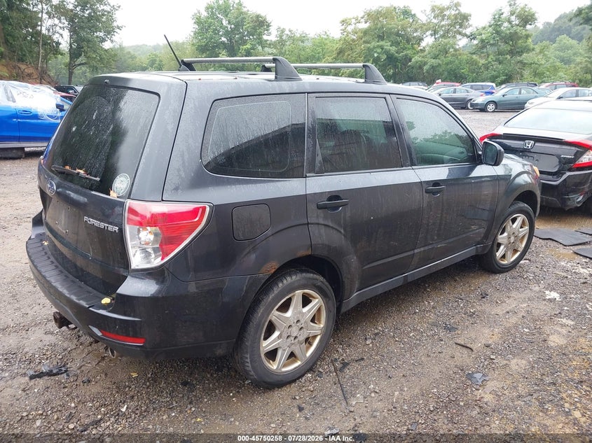 2009 SUBARU FORESTER auction photo 4