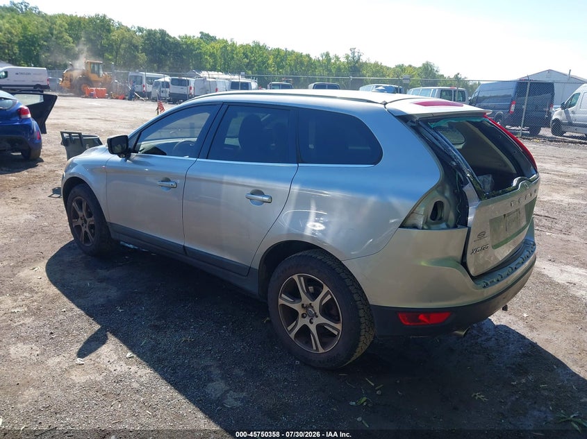 2011 VOLVO XC60 auction photo 3