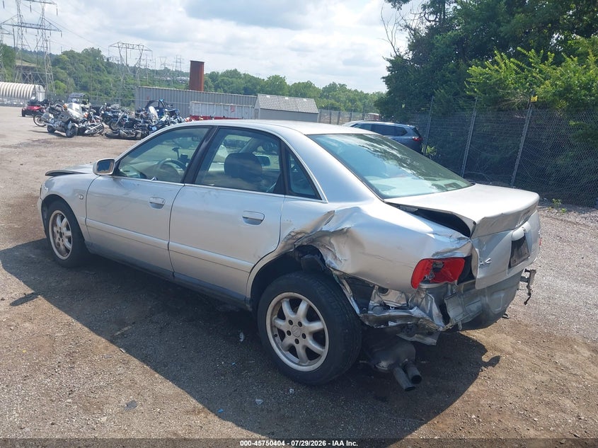 1999 AUDI A4 auction photo 3