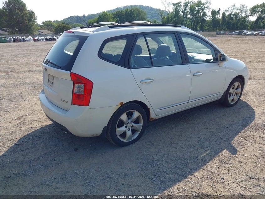 2007 KIA RONDO auction photo 4