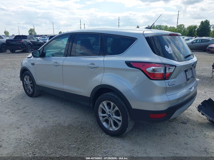 Vin: 1fmcu9gd7huc76139, lot: 46249274, ford escape se 20173