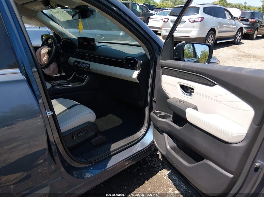 2026 HONDA PILOT auction photo 5